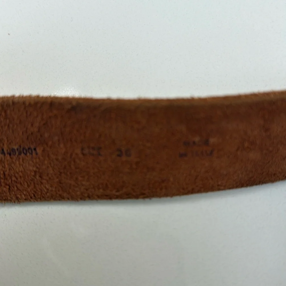 Banana Republic Camel Colored Leather Men's Belt